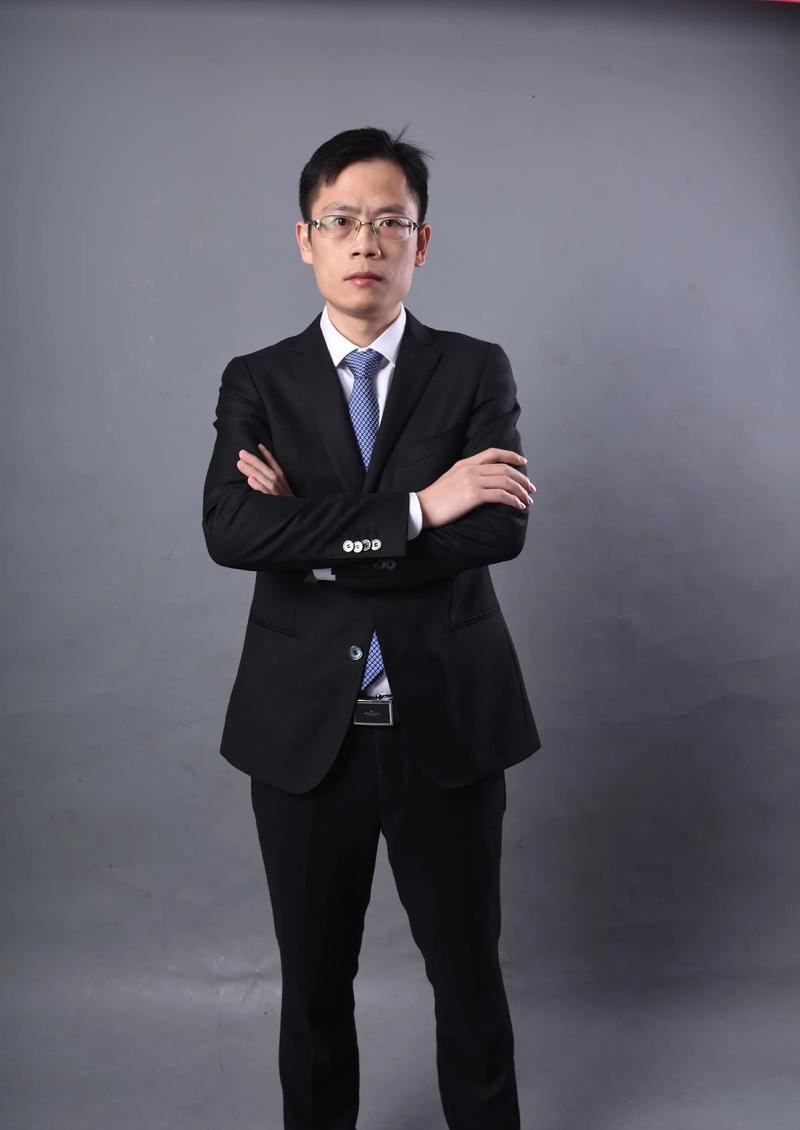 杨华 导演 & 创意总监